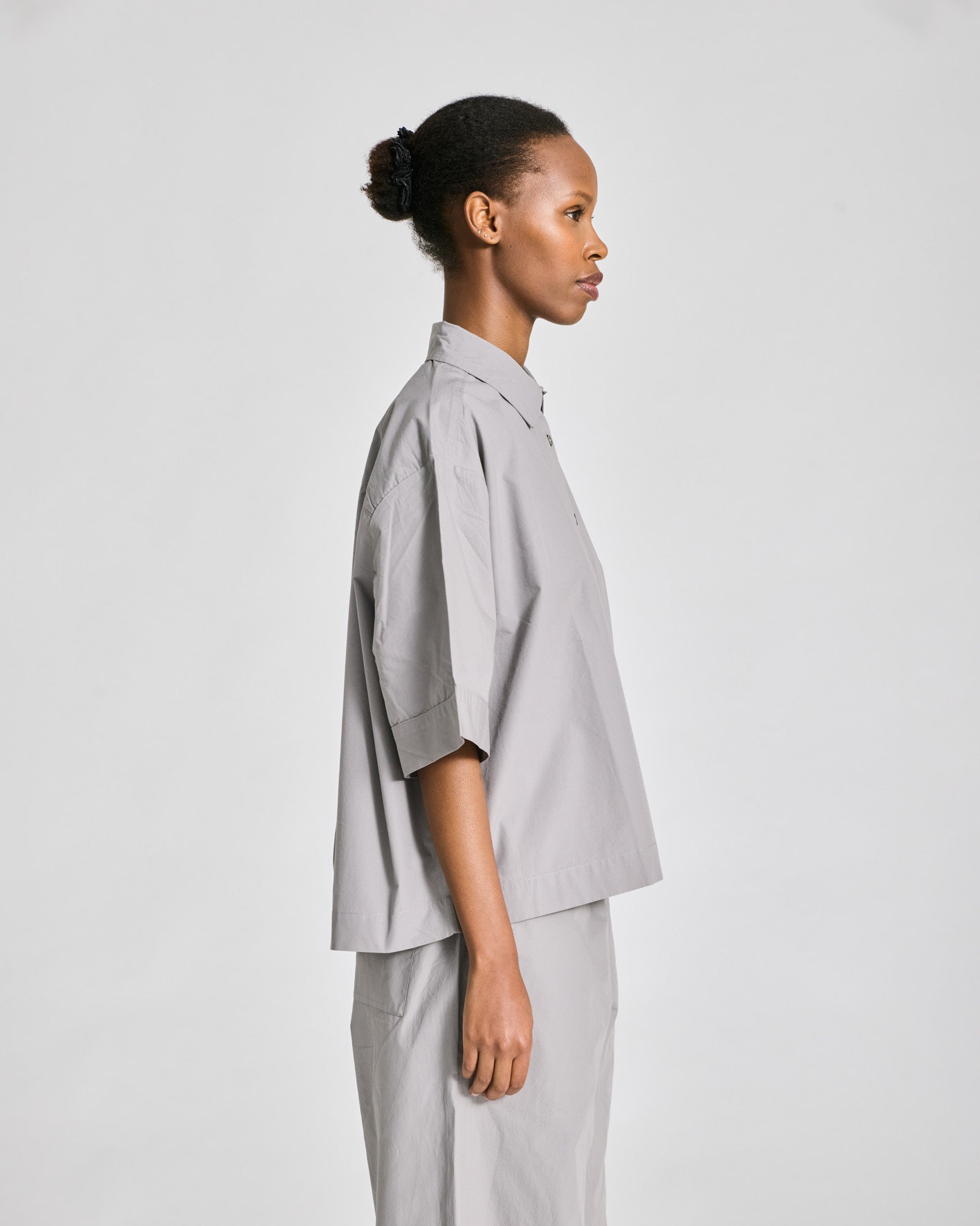 GAI+LISVA Astrid S/S Shirt Poplin Gots 243975 Shirts & Blouses 701 Monument