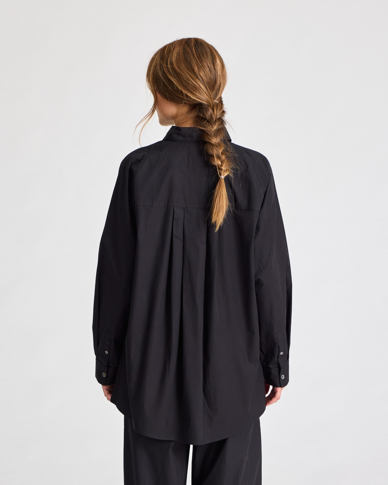 GAI+LISVA Bella Raglan L/S Poplin Long Shirt GOTS 243975 Top 650 Black