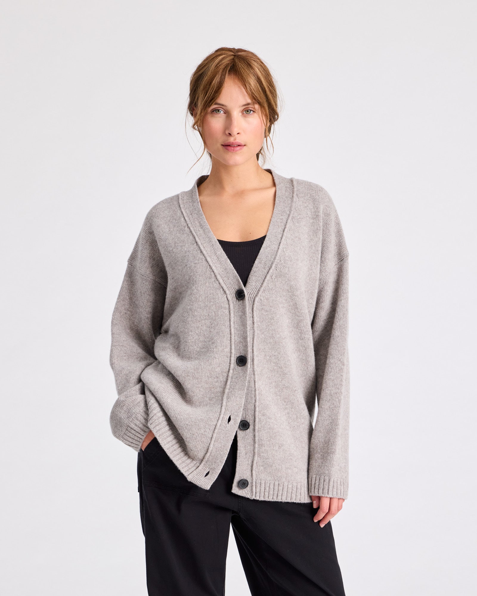 GAI+LISVA Edith Lambswool Cardigan GOTS 243975 Lambswool l Knitwear 173 Stone Grey