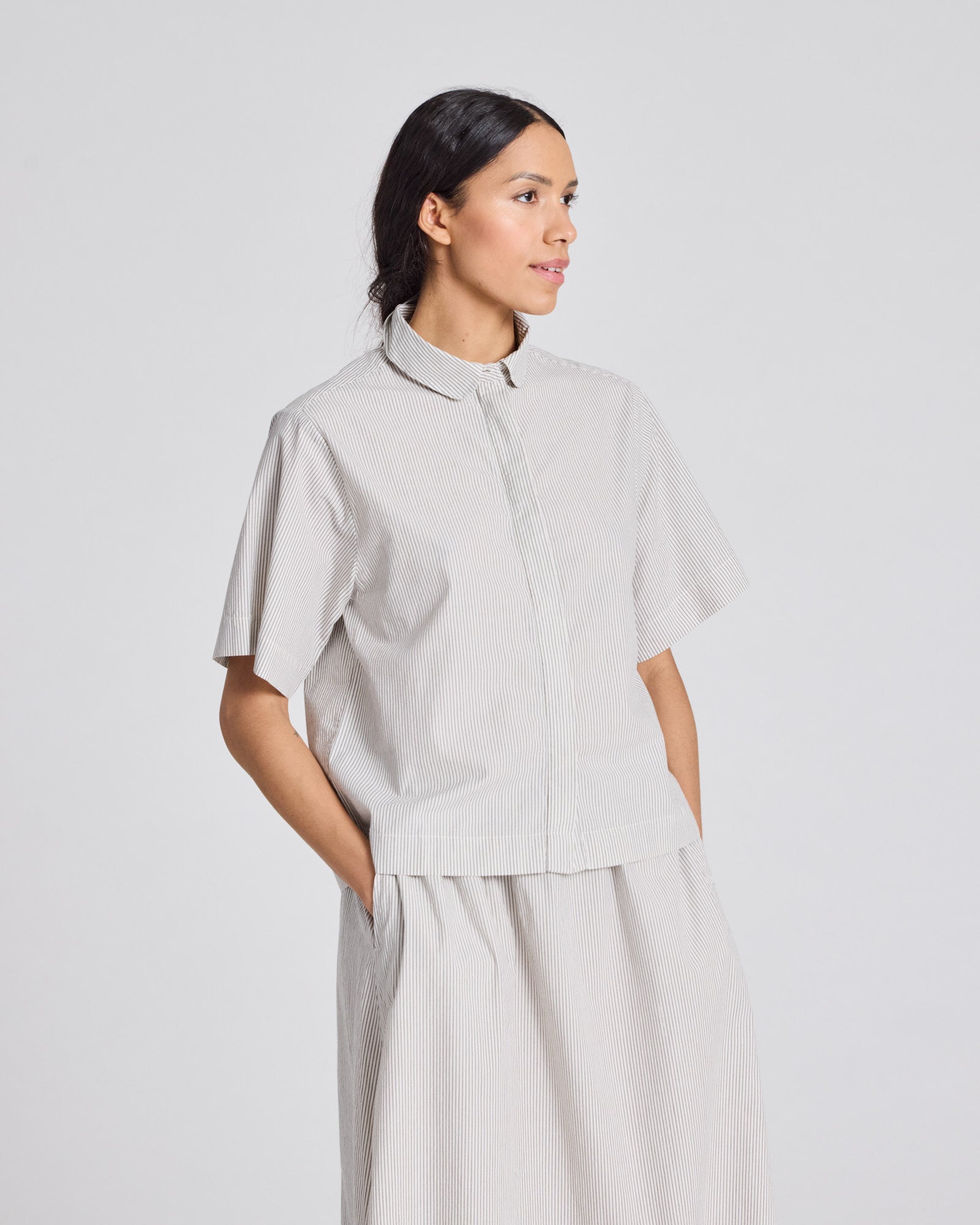 GAI+LISVA Elena S/S Shirt Gots 243975 Shirt 126 Mulch White Stripe
