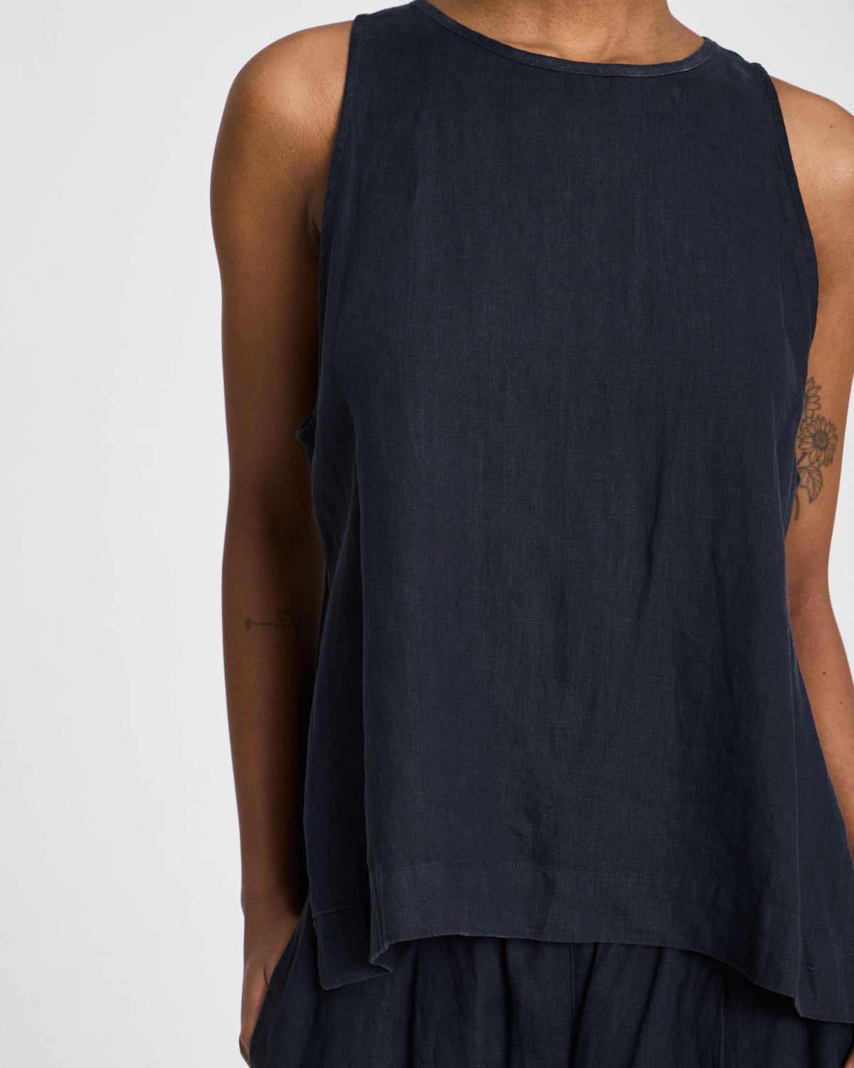LISVA Mia Maya Linen Top Shirts & Blouses 181 Midnight Blue