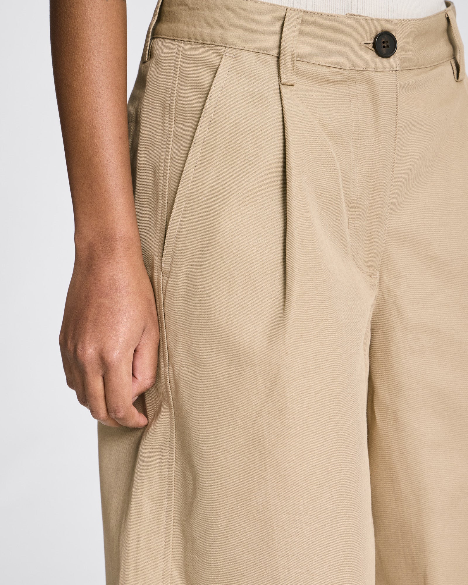GAI+LISVA Nancy Cotton/Linen Twill Shorts Trousers & Shorts 735 Chinchilla