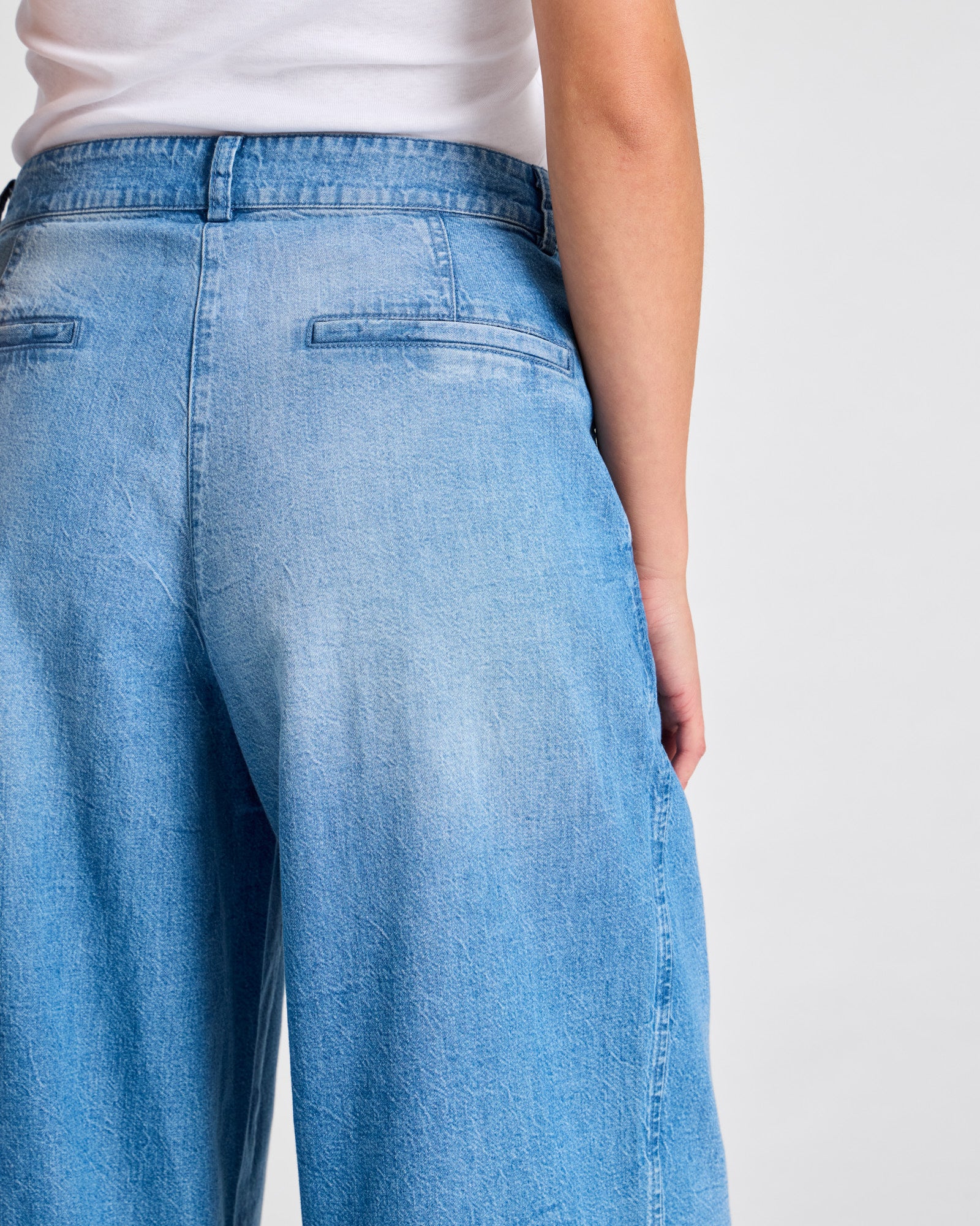 GAI+LISVA Natalie Cotton Denim Light Washed Pant Trousers & Shorts 712 Blue Denim Washed