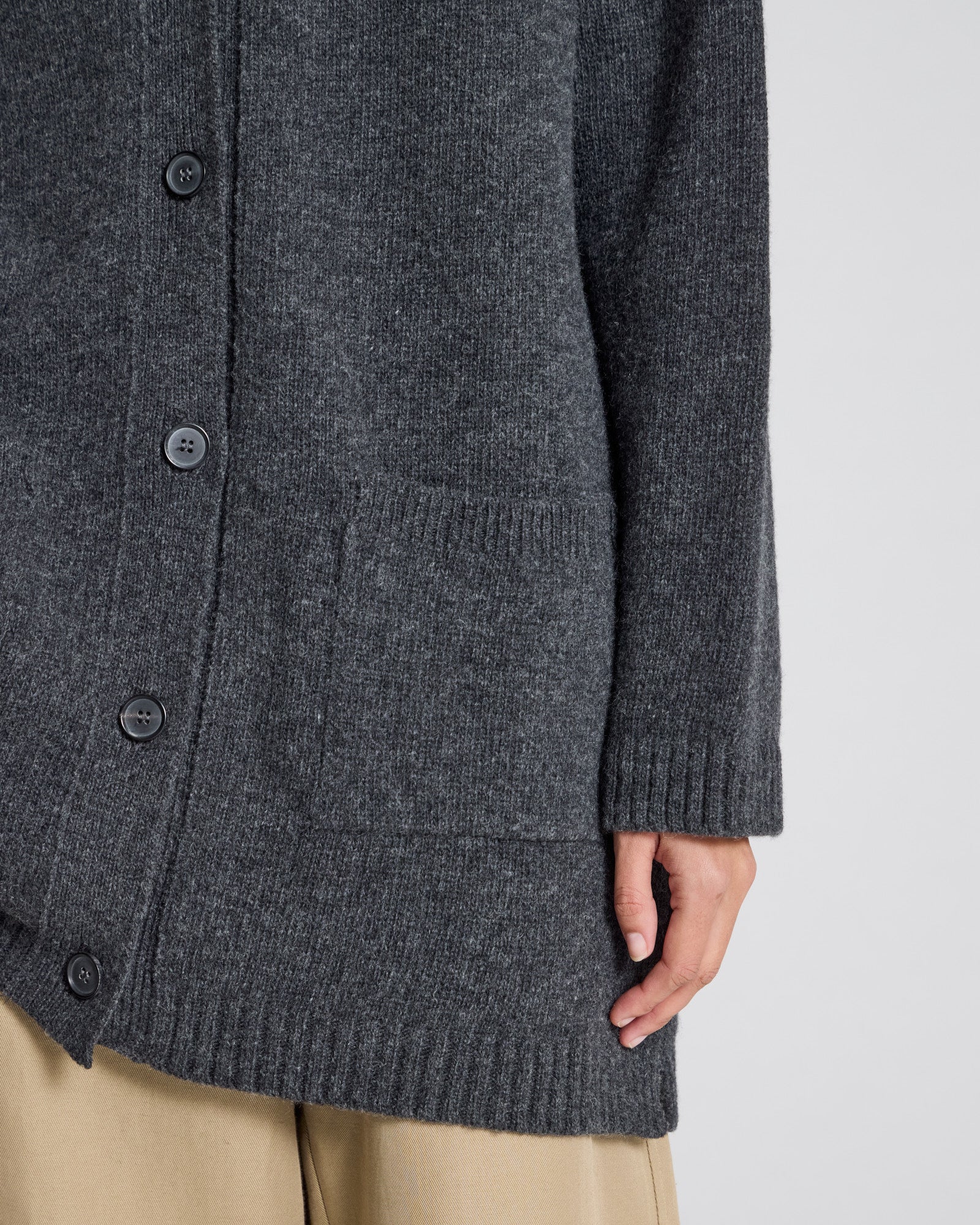 GAI+LISVA Alba Lambswool Cardigan Lambswool l Knitwear 605 Dark Grey Melangè