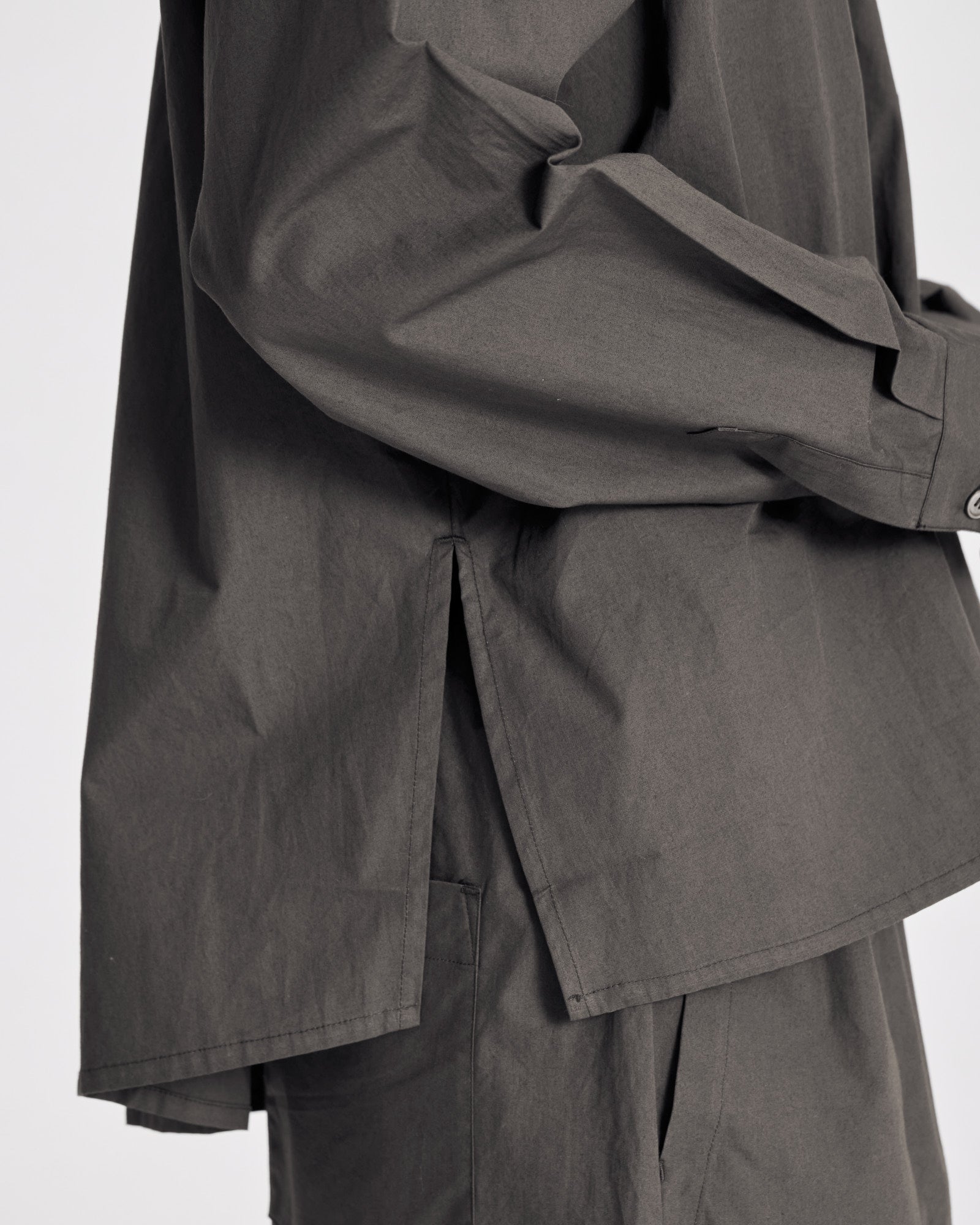 GAI+LISVA Bella Raglan L/S Poplin Short Shirt GOTS 243975 Shirts & Blouses 191 Beluga