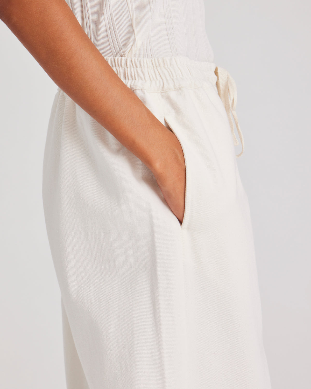 GAI+LISVA Ida Pant Twill GOTS 243975 Pants & Shorts 124 Whisper White