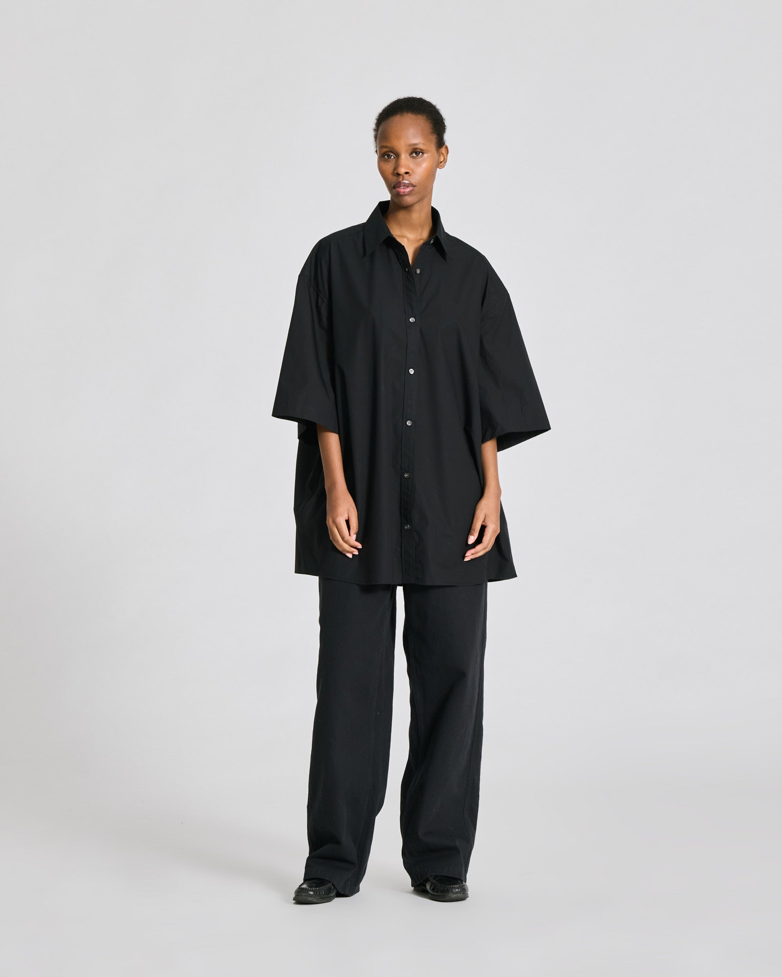 GAI+LISVA Johanne S/S Poplin Shirt GOTS Shirts & Blouses 650 Black