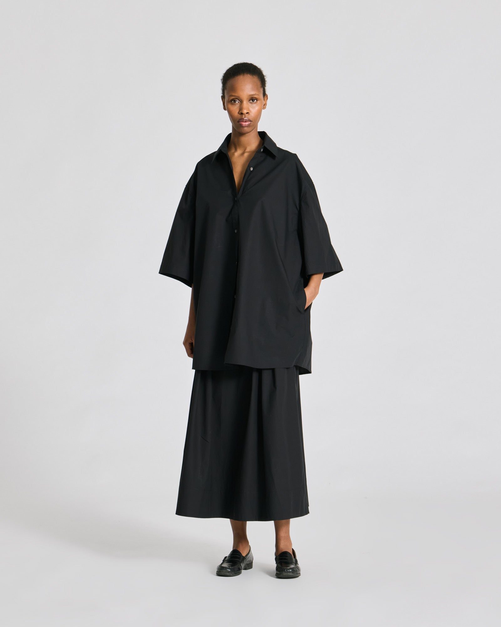 GAI+LISVA Johanne S/S Poplin Shirt GOTS Shirts & Blouses 650 Black